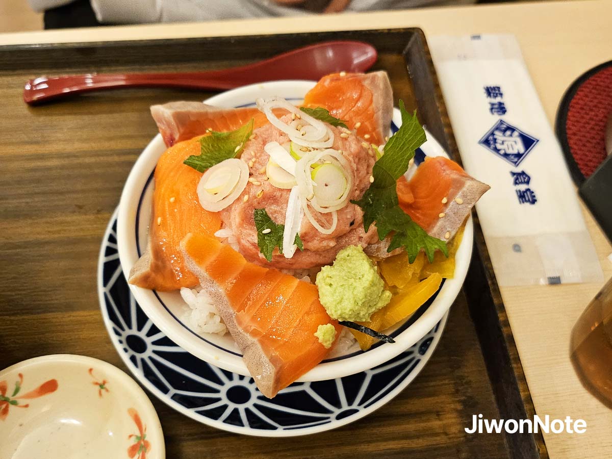 오사카-우메다-츠키지-식당-겐짱-카이센동-지원노트
